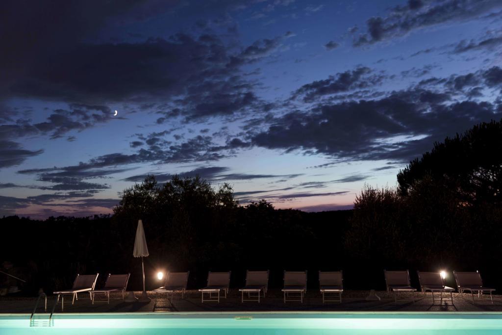 Tenuta Di Colle Alberti Agriturismo Villa Cerreto Guidi Luaran gambar