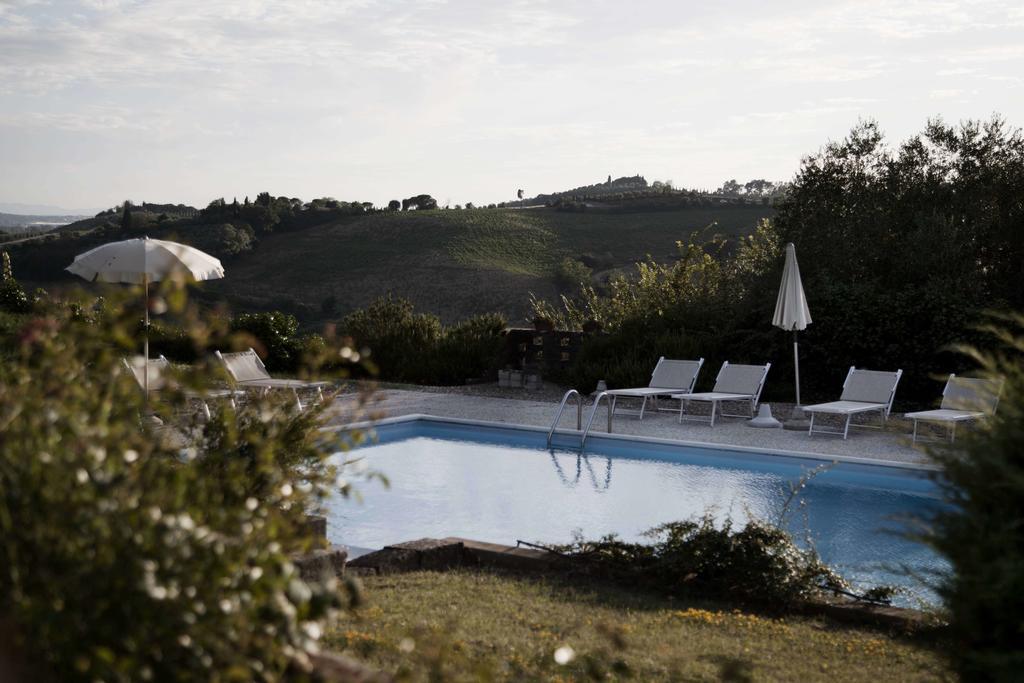 Tenuta Di Colle Alberti Agriturismo Villa Cerreto Guidi Luaran gambar