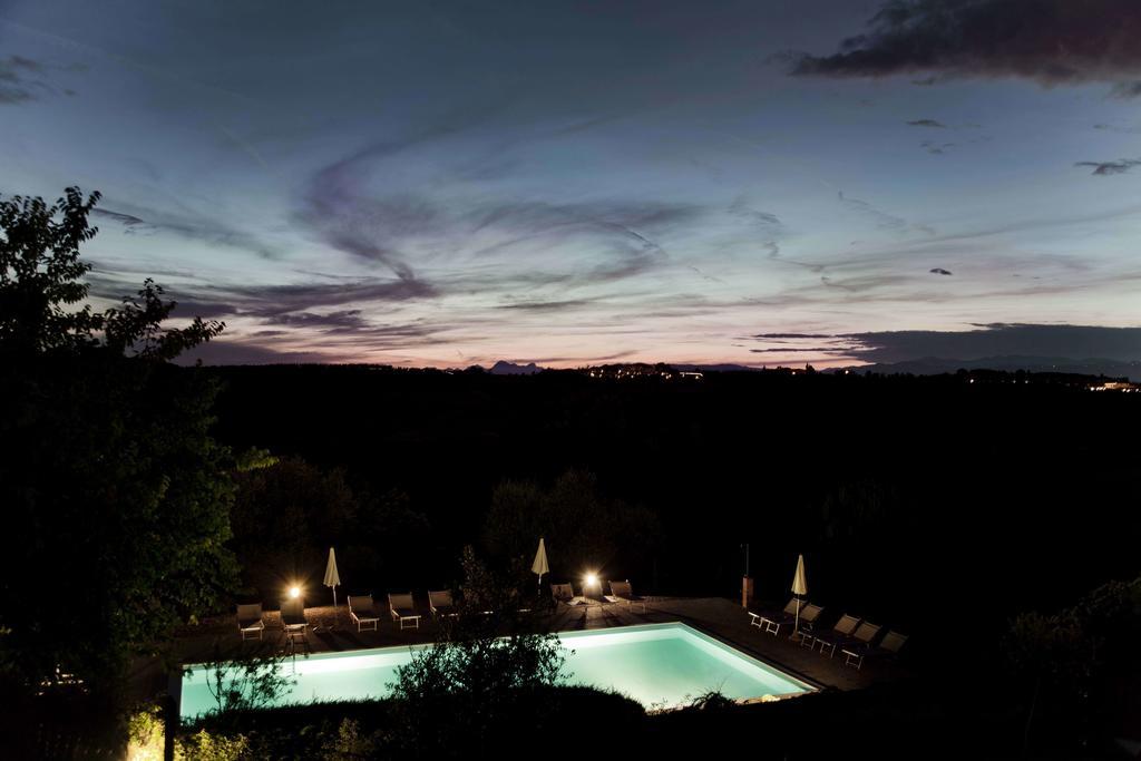 Tenuta Di Colle Alberti Agriturismo Villa Cerreto Guidi Luaran gambar